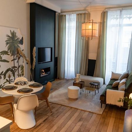 Beige Hospitalite - Coco - Hypercentre-2Chambres-Parking-Zen Saint-Etienne  Extérieur photo